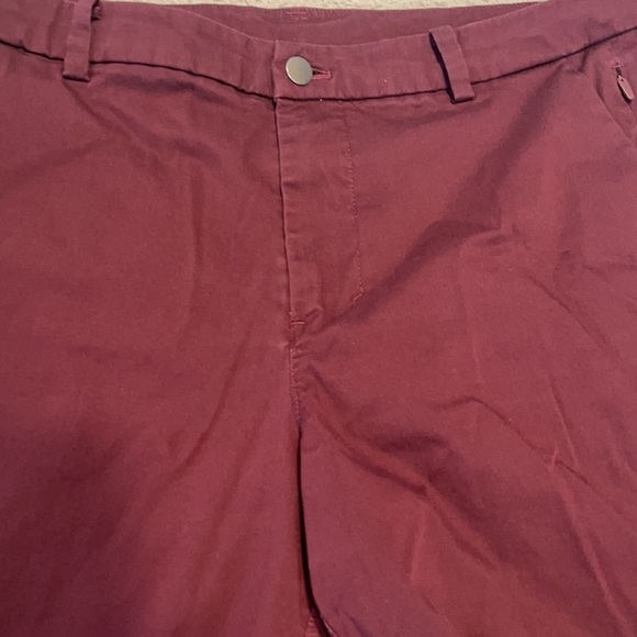 Lululemon Commission Short Chino 9" *Slim size 34 - Picture 4 of 7